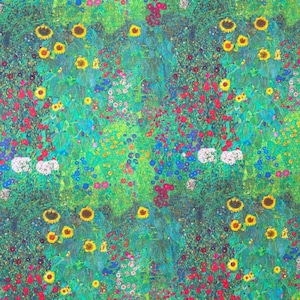 Könnte beinhalten: Ein Stoffmuster mit einer dichten Wiese aus Sonnenblumen, kleinen roten Mohnblumen und winzigen blauen und weißen Wildblumen vor einem leuchtend grünen Hintergrund. Das sich wiederholende Blumendesign zeigt eine reiche Vielfalt an Farben.