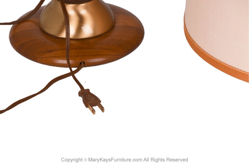 1960s Mid Century Modern Walnut and Brass Table Lamp image 10