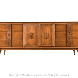 Cómoda Credenza de mediados de siglo Bassett Mayan imagen 1