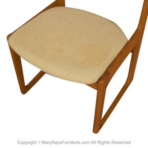 8 Mid-Century Modern Sculpted Teak Chairs Benny Linden image 8