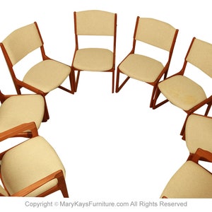 8 Mid-Century Modern Sculpted Teak Chairs Benny Linden image 4