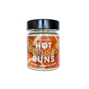 HOT CROSS BUNS soy wax candle