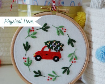 Car with Christmas Tree Small Embroidery Hoop Decoration - 10cm/4'' Hoop - Finished Physical Item
