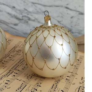 2 pieces of larger Christmas balls / 10 cm large / vintage Christmas tree decorations / Christmas decorations / ball set - 2 balls made of glass