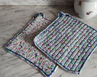 2 colorful potholders - a pair of crocheted potholders, handiwork, farmers, country house