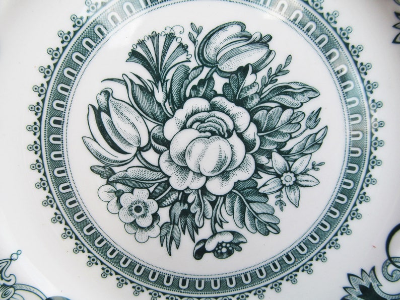porcelain made in Germany Green pattern 6 retro plates 7,5 Hutschenreuther plate