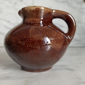 Small brown vase / mini vase / mid century / collector&#39;s vase made of ceramic / 1950s / studio ceramics