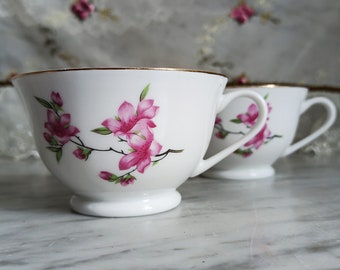 2 old coffee cups / tea cups / Tiensin porcelain from China