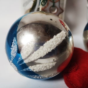 5 bunte Weihnachtskugeln / alter Christbaumschmuck / Weihnachtsschmuck / urlate Kugeln Glas 6cm, Weihnachtsdeko shabby Bild 3