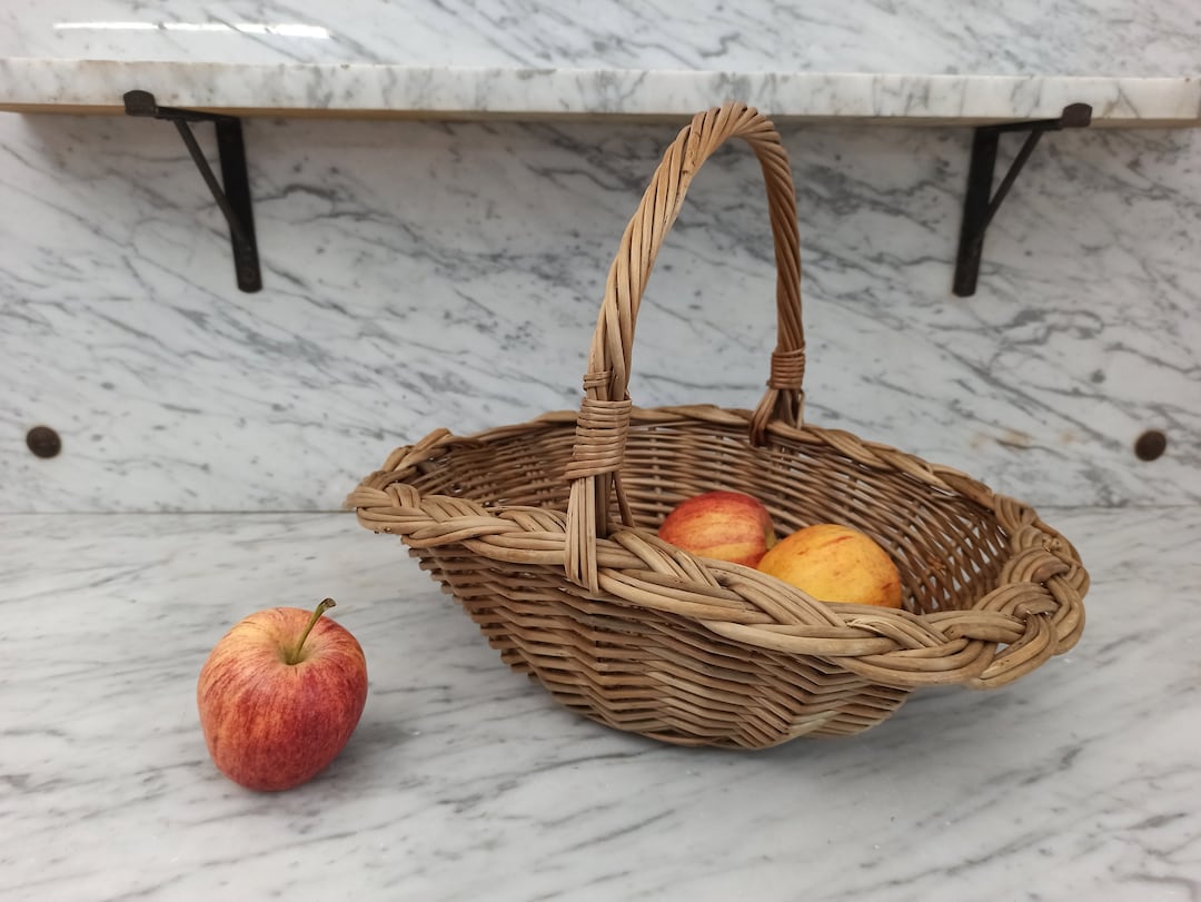 Old Basket / Old Fruit Basket / VINTAGE Wicker Basket / Willow Etsy