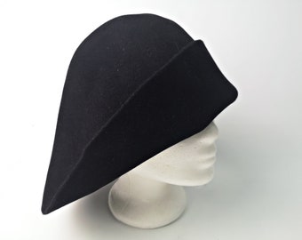 black vintage hat stump / fur felt / thick soft / Melusine hatter