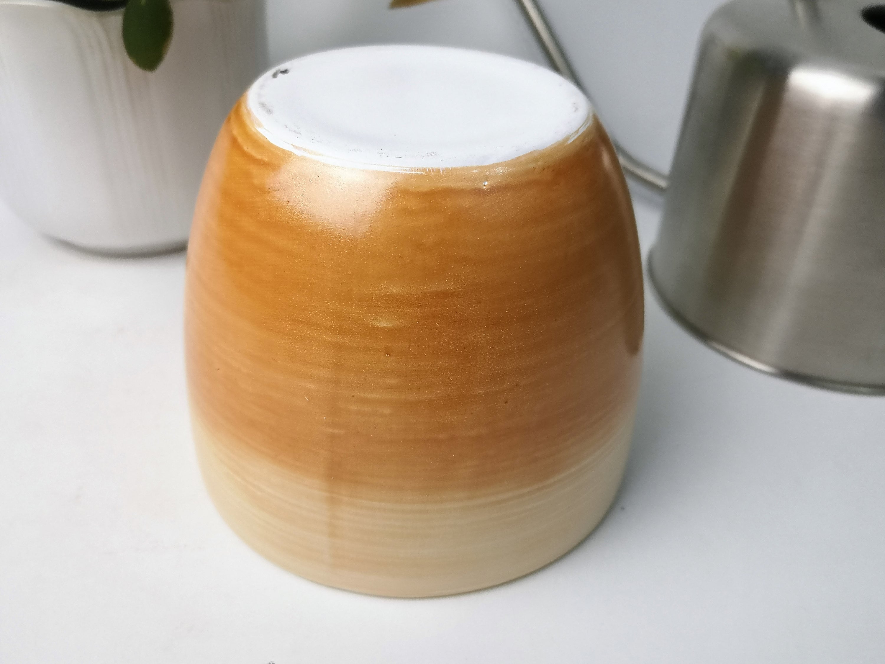 小さなオレンジ色の陶器製植木鉢 / ヴィンテージ植木鉢 / カラー