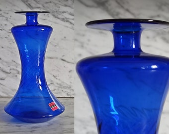 filigrane Glasvase, Sammlerglas, mundgeblasen und handgeformt, Blau, Vase aus Glas, dünnes Glas, Expertic by Lauscha