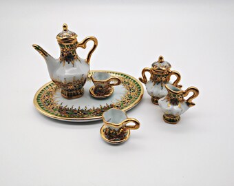 Miniature Tete a Tete / Le Petite / 9 parts / teapot set / porcelain / dollhouse tableware