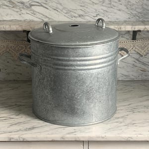 galvanized preserving pot with lid and insert base/ large 20 liter pot for preserving / canning / zinc pot DDR