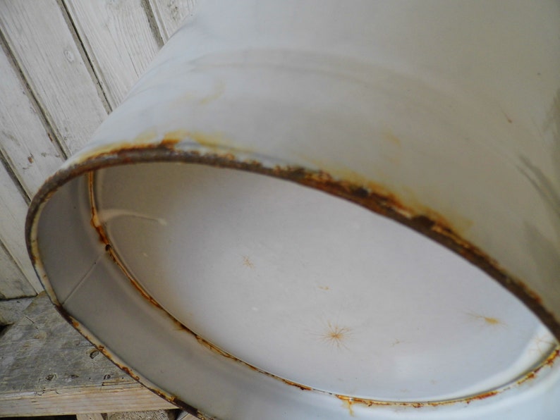old enamel bucket white