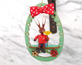 Easter bunny on the swing / vintage Easter decoration / hand-painted / Erzgebirge