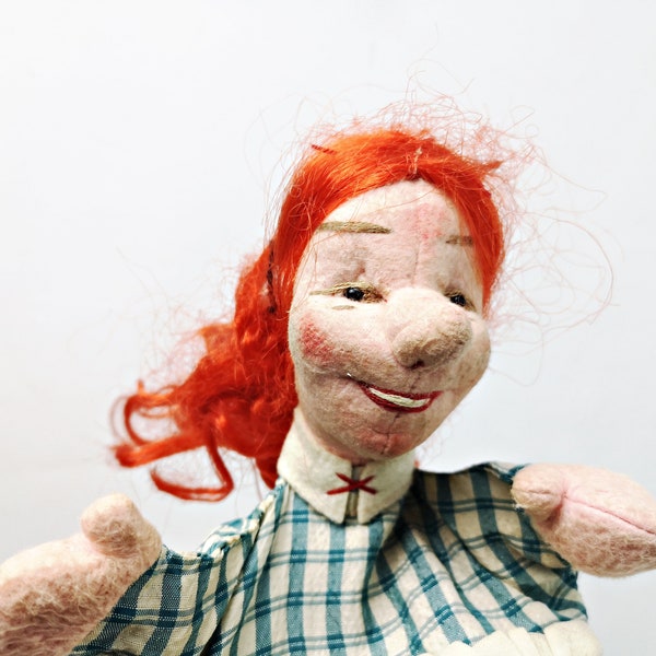 Uralte Handpuppe, die Mädchen mit rotem Haar / Frau /  Oma  / Spielzeug / 1940er Jahre / Kasperpuppe / Stoffpuppe / Brocante / Rag doll