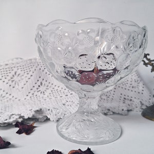 Retro glass bowl / footed bowl made of pressed glass 13 cm