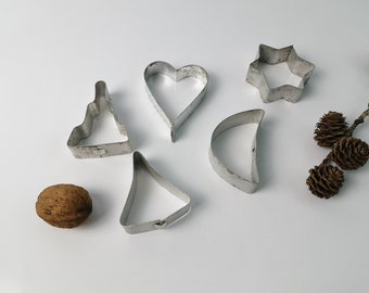 5 cookie cutters made of sheet metal with patina / baking molds / cookies / Christmas biscuits cutters / for baking cookies