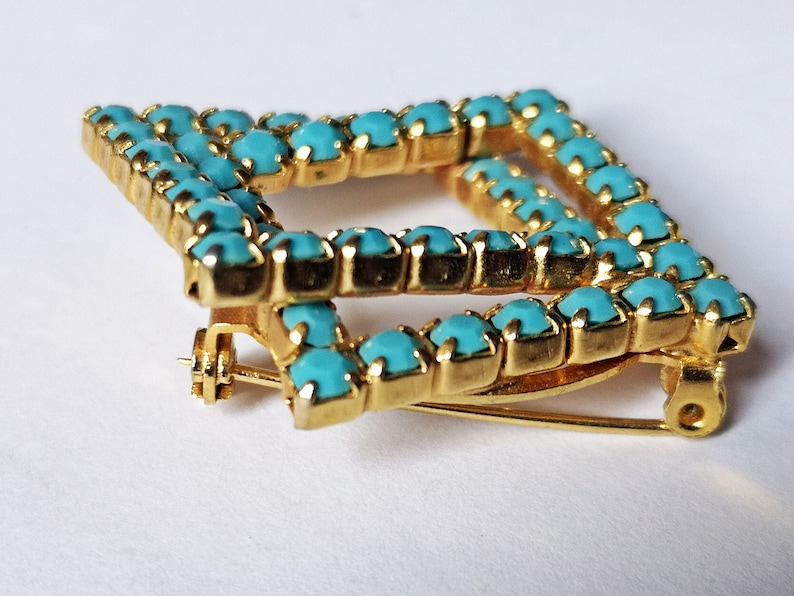bouquet Brooch Pin Vintage Brooch Gold Turquoise costume jewellery