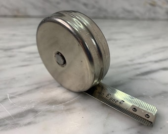 old tape measure / metal / 200 cm / old tool / 2 m / Made in Germany, GDR / VEB Metallwaren Döbeln