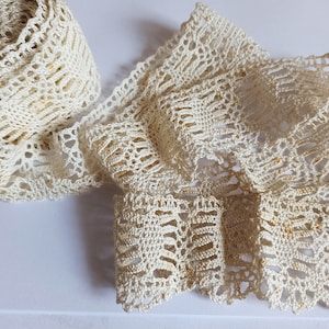 Altes Material: Borte, Bordüre, Spitze, Handarbeit, Polsterei, Nähen / 450 cm / 4,5 Meter / DYS