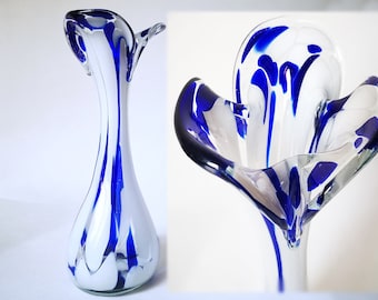 vase fin / vase en verre / art du verre / style libre des années 1980