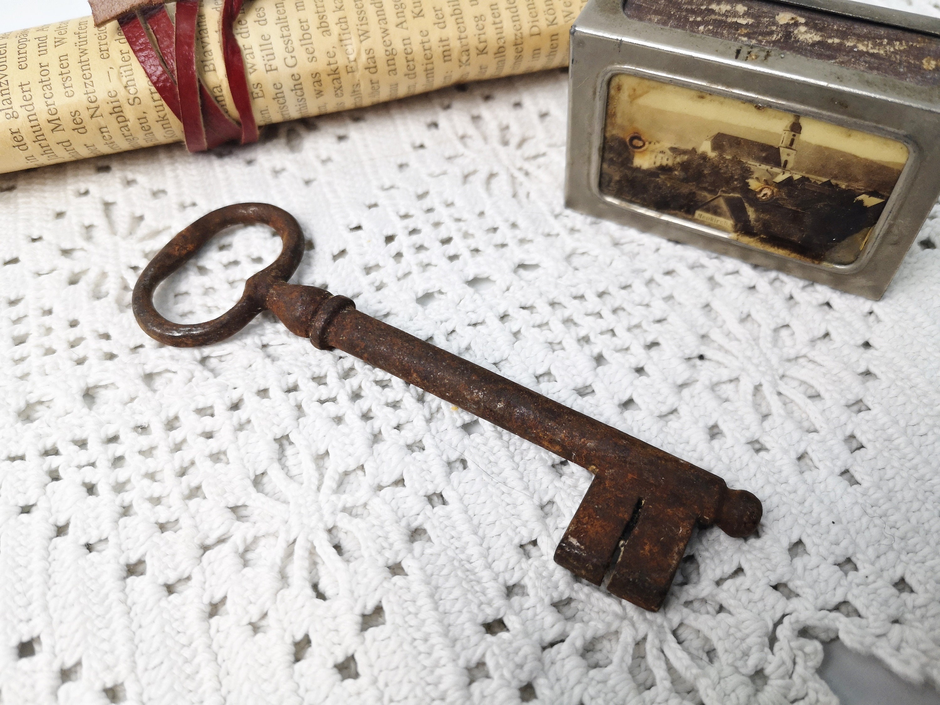 Großer, alter Schlüssel / rostiger Schlüssel / Rost u. Patina / alter  Bartschlüssel / Skelettschlüssel / Brocante / 11cm - .de