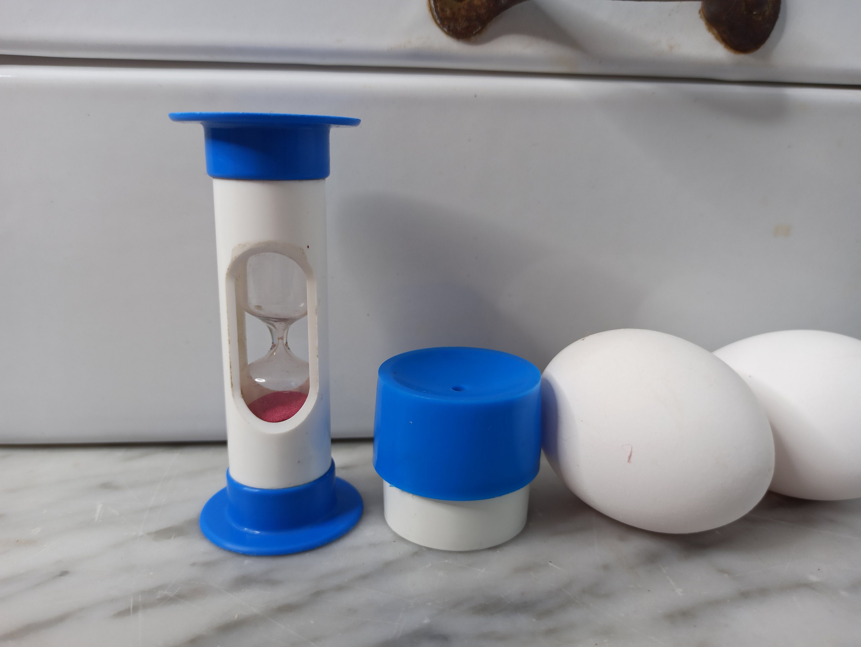 Vintage egg pick and egg timer / egg pick and hourglass / egg thorn