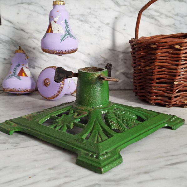 old Christmas tree stand with a wonderful patina - retro Christmas tree stand - shabby Christmas decoration