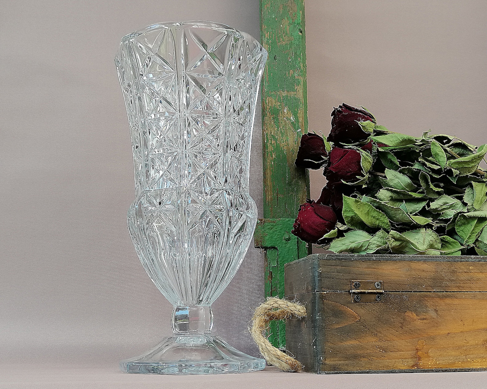 Handbemalte Kristallvase Gold - 26,9 Cm Hoch Für Wohnzimmer Dekoration