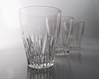 3 small thin glass drinking glasses / breakfast glasses / vintage shot glasses / stamperl / shot glasses from the 1960s