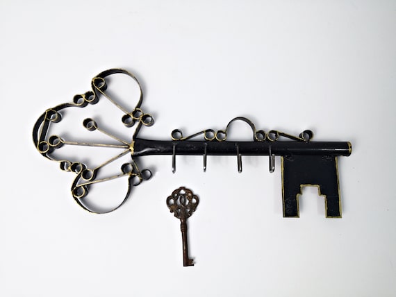 Schlüsselkasten Schlüsselbrett mit Herzen Holz Schlüssel außergewöhnlich ! 