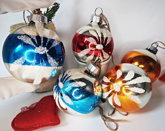 5 bunte Weihnachtskugeln / alter Christbaumschmuck / Weihnachtsschmuck / urlate Kugeln Glas 6cm, Weihnachtsdeko shabby