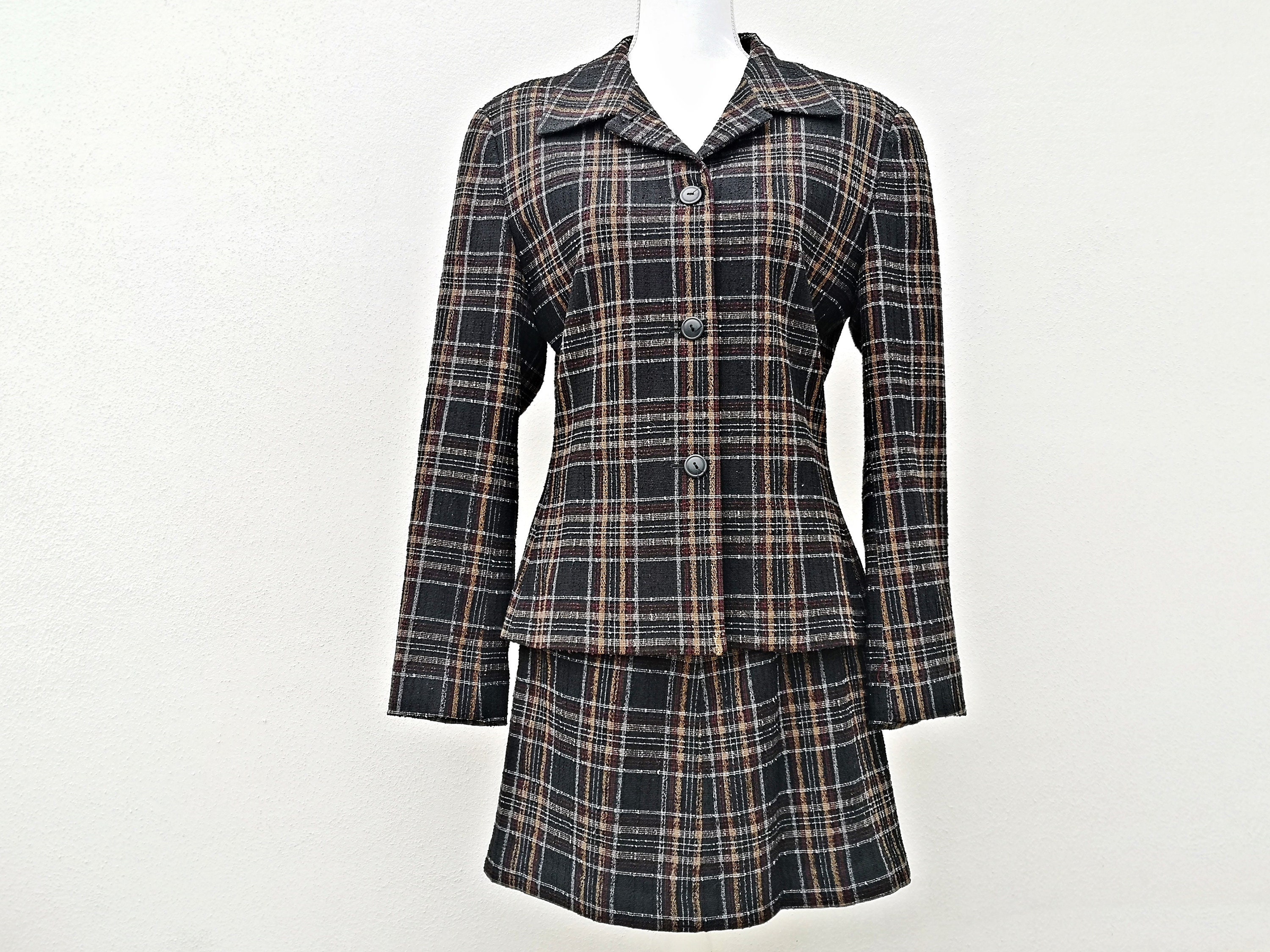 Two piece Costume Blazer Skirt Suit Size. 38 Inwear Business