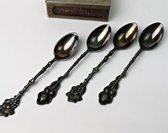 4 silver mocha spoons / 800 silver / richly decorated / small spoons / espresso spoons