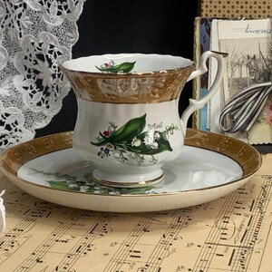 Vintage coffee mug and plate / white coffee cup with lily of the valley / Polish porcelain / Chodziez Poland