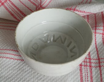 small pudding mold / ancient measuring vessel / measuring cup 1/8 liter from Mondamin