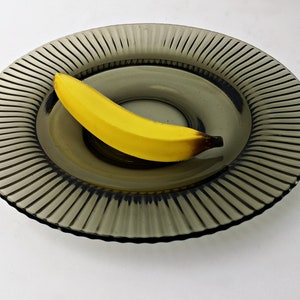 flat glass bowl / plate / bowl / smoked glass / 1920s / 28 cm / Art Deco