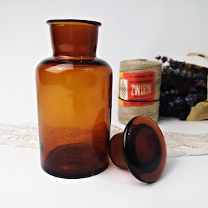 Old Apothecary Bottle 250 ml / Apothecary Glass / Medicine Bottle Amber / Vintage Bottle with Lid