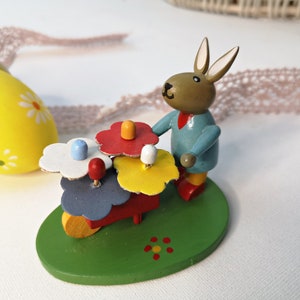 Vintage wooden Easter decoration small rabbit with wheelbarrow / stand / Easter egg / miniature, 7 cm