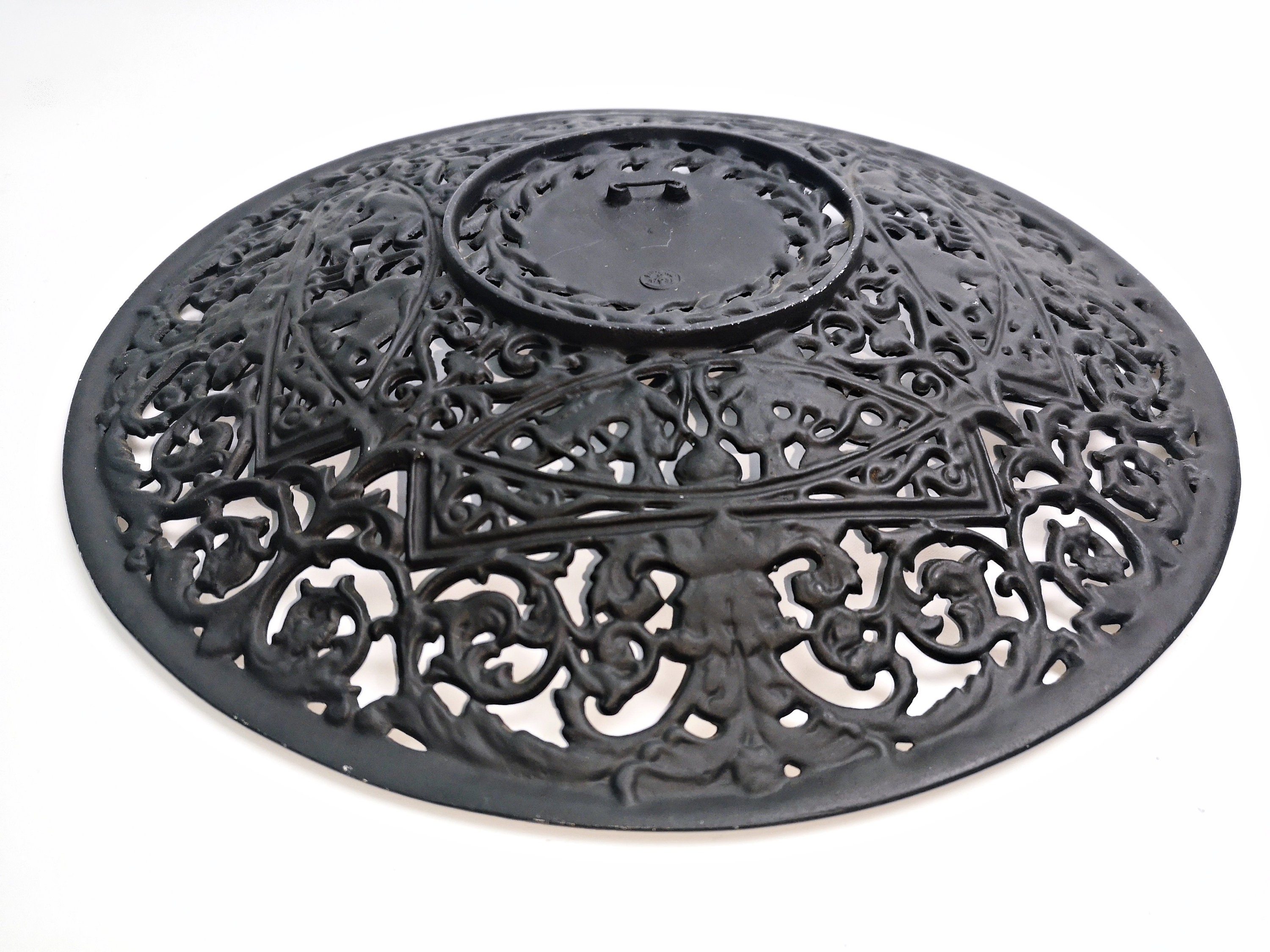 ドイツ産 Buderus 1731 鋳鉄装飾ウォールプレート #5009 黒 ドイツ産 Buderus 1731 鋳鉄装飾ウォールプレート #5009 黒