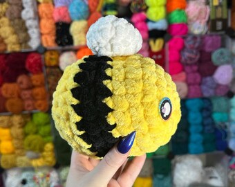 Crochet Bumble Bee Plushie | Crochet Plushie | Plushie | Bee | Bumble Bee Plushie | Bumble Bee