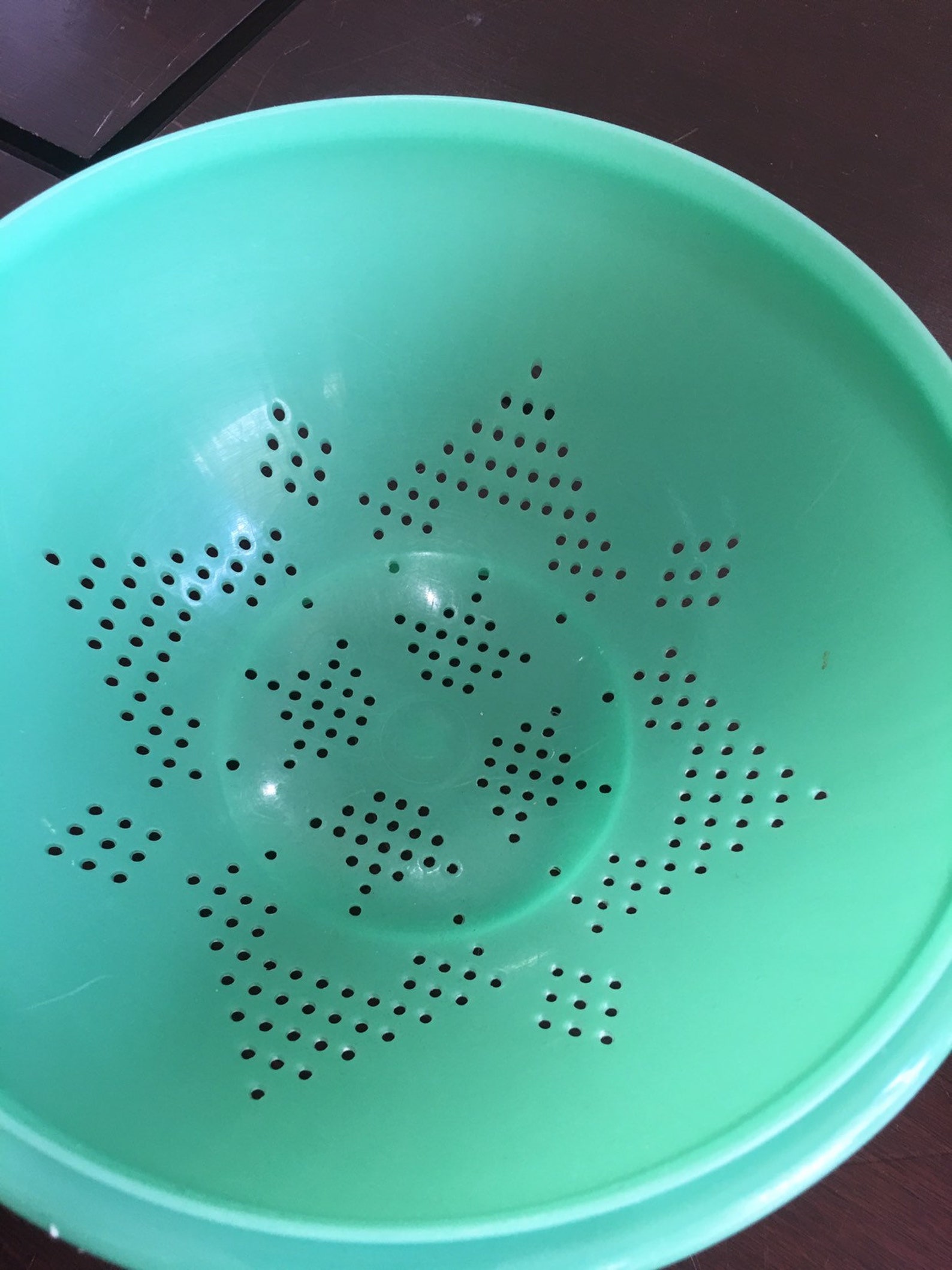 25 OFF Green retro Tupperware plastic colander strainer Etsy