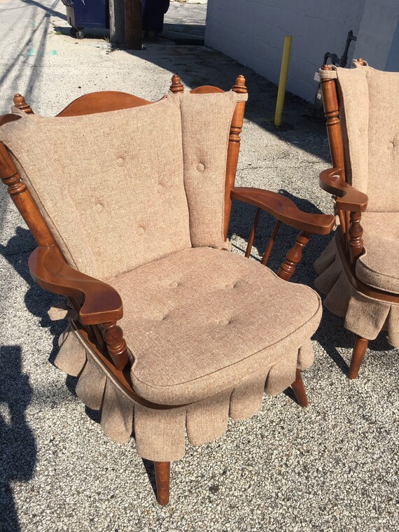 Vintage Retro Pair of Maple Rocking Chairs Modern Home Farmhouse