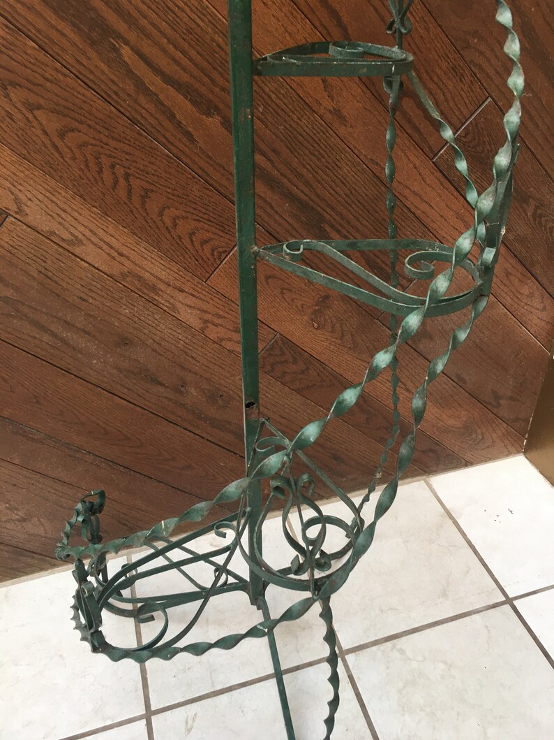 25% OFF vintage spiral tiered metal plant stand garden | Etsy