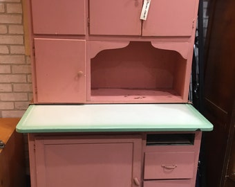 Vintage Hoosier Cabinet with Pull Out Porcelain Top and Bread Box –  Standpipe Antiques