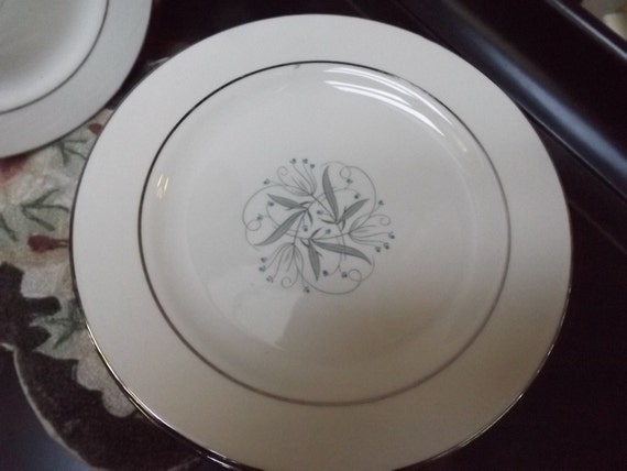 SUMMER SALE 1950 Homer Laughlin China Celeste Dinner Plate Mid Century Vintage Dinnerware Aqua Bead Flowers /& Platinum Trim