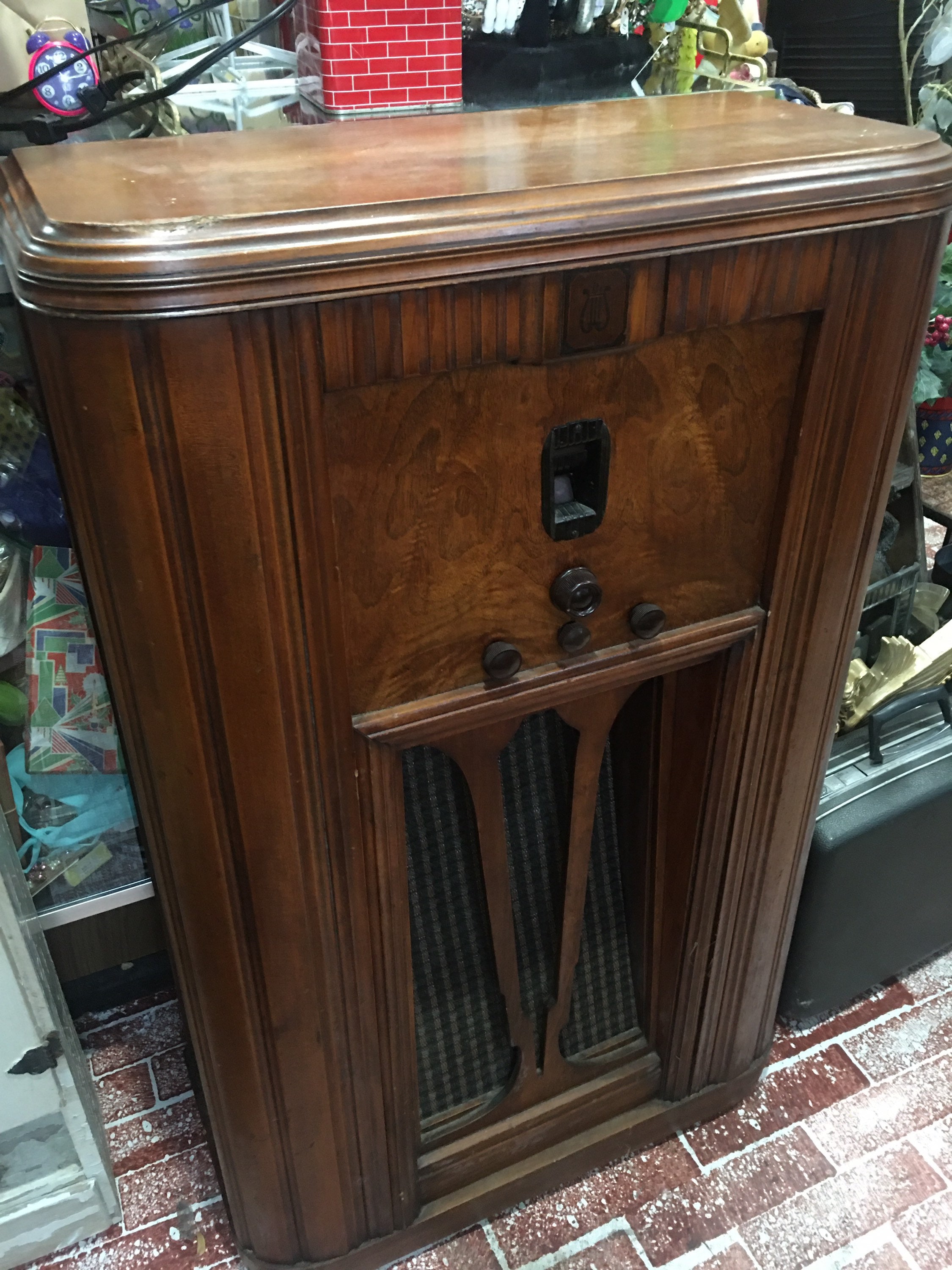 Philco Radio Cabinet 39 3611 Original Condition Art Deco 1930 Home